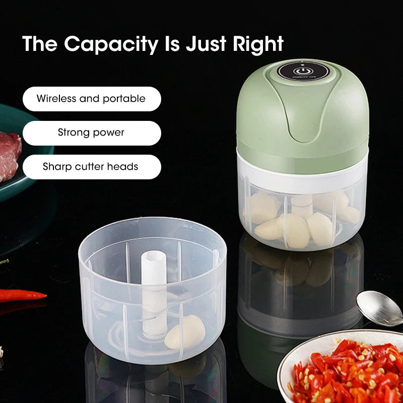 Electric Garlic Masher – USB Rechargeable Mini Food Chopper (250ml)