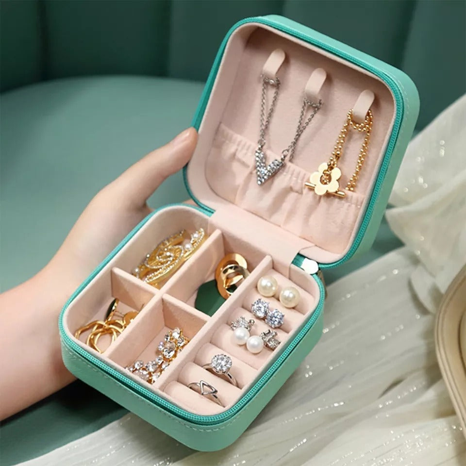 Travel Jewellery Organiser Box – Portable Leather Case for Earrings, Rings, Necklaces & Hair Accessories